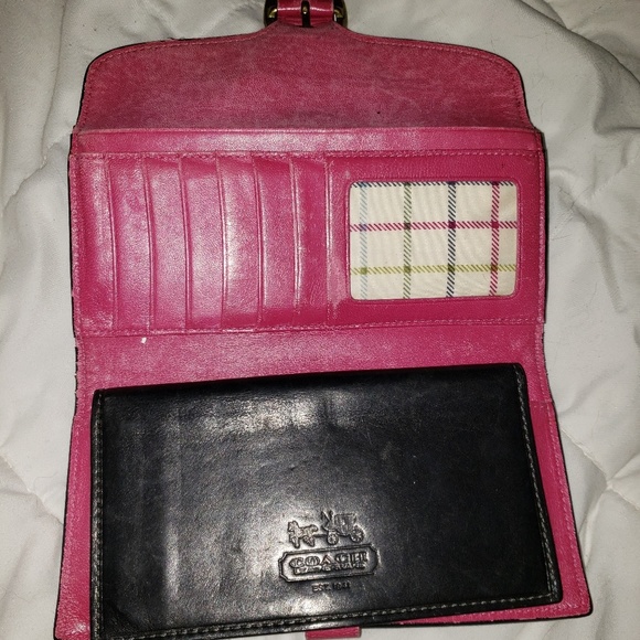 Authentic Coach Boutique Boston Ltd Edition  and w - Picture 6 of 8